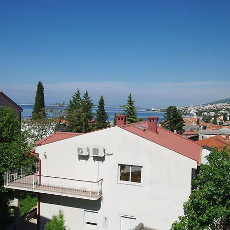 Apartment Branko Selce